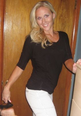 Иришка  - Индивидуалка Санкт-Петербурга, размер груди 2, метро Парнас